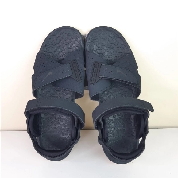 acg air deschutz black gum